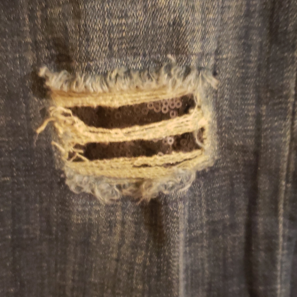 Capris - Picture 4 of 6